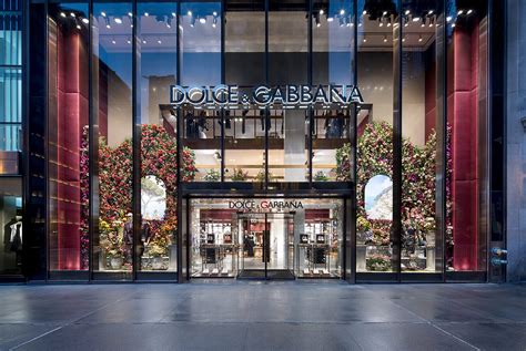 dolce gabbana 5th ave hours|dolce and gabbana store.